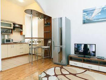 Uavoyage Business Apartments Kyiv Exterior photo